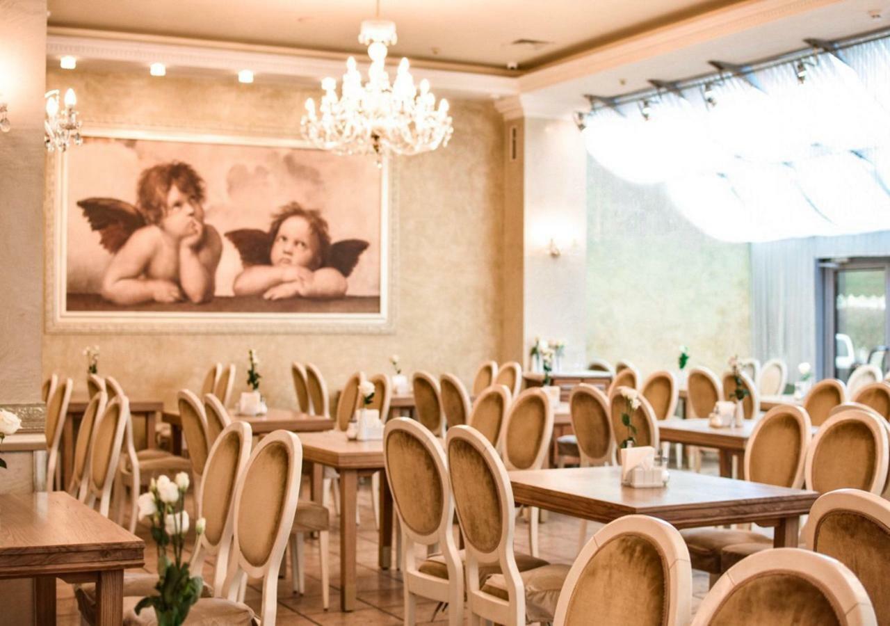 Nadiya Hotel Ivano-Frankivsk Exterior foto