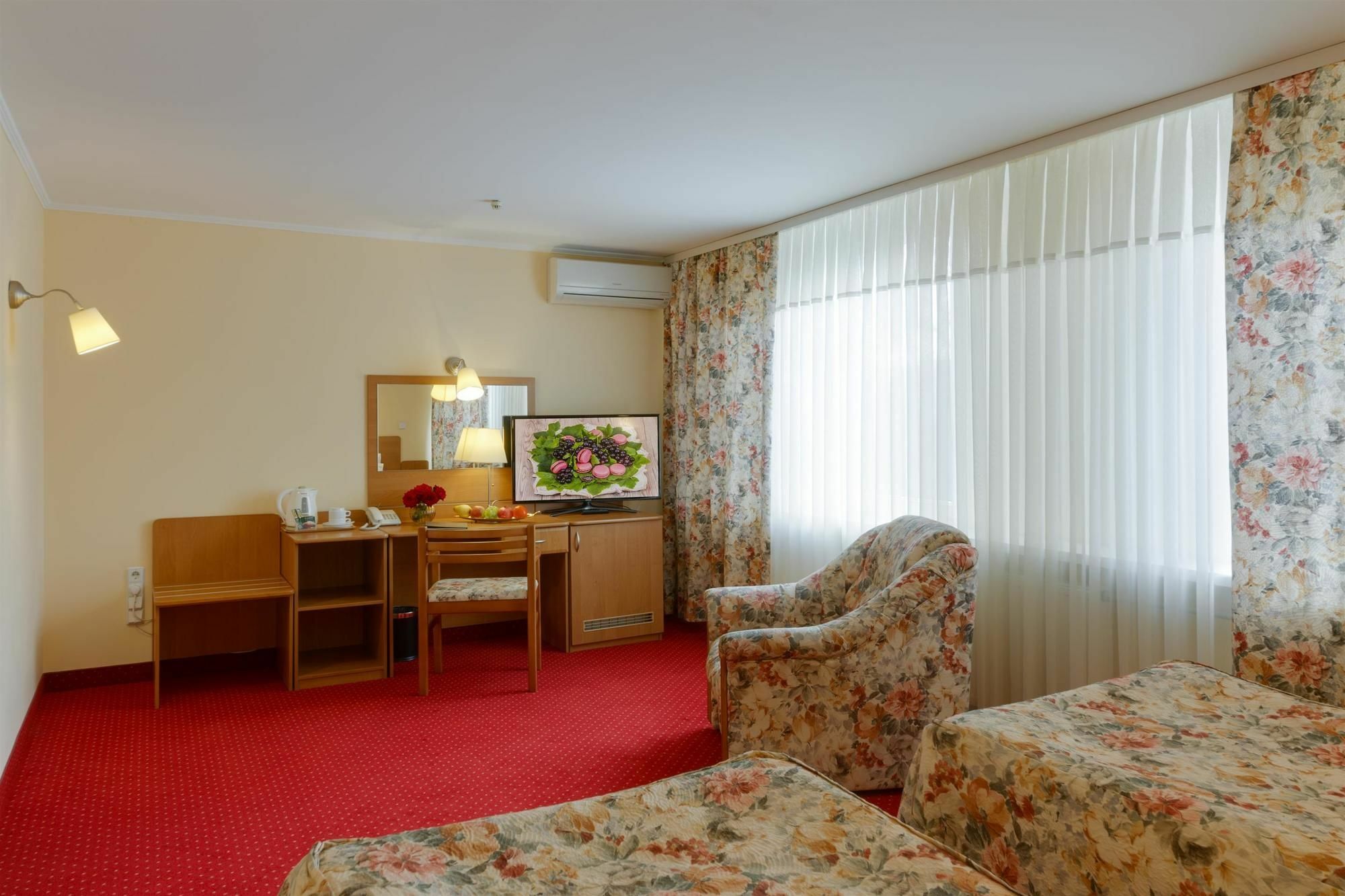Nadiya Hotel Ivano-Frankivsk Exterior foto