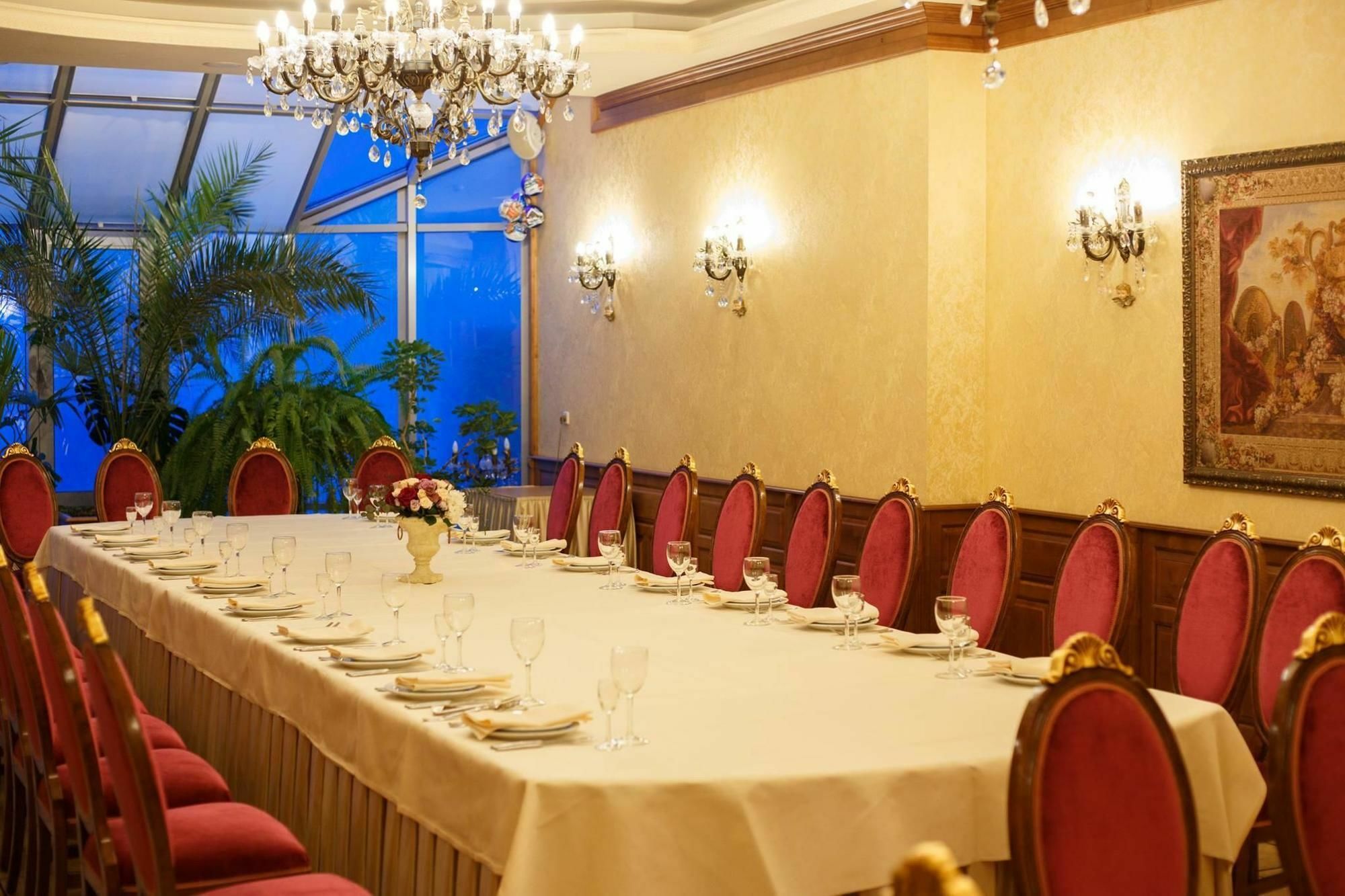Nadiya Hotel Ivano-Frankivsk Exterior foto